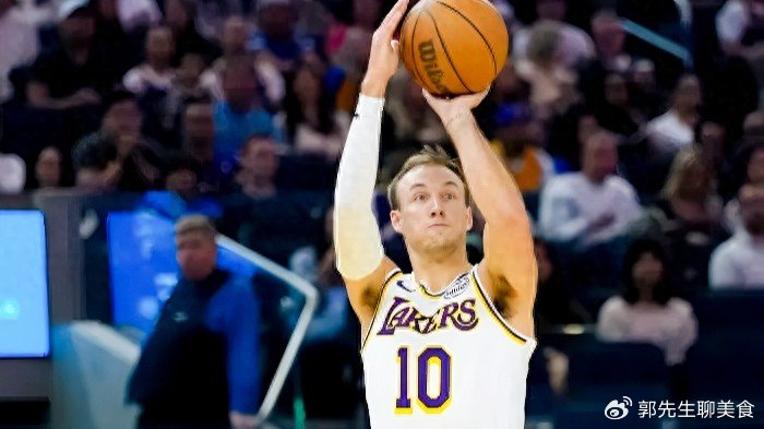 足球投注-湖人捡到宝了!50.3%三分射手改写紫金军团命运，东契奇喊“多投”|肯纳德|洛杉矶湖人队|卢卡-东契奇|卢克-肯纳德|卢克·肯纳德_新浪体育_新浪新闻