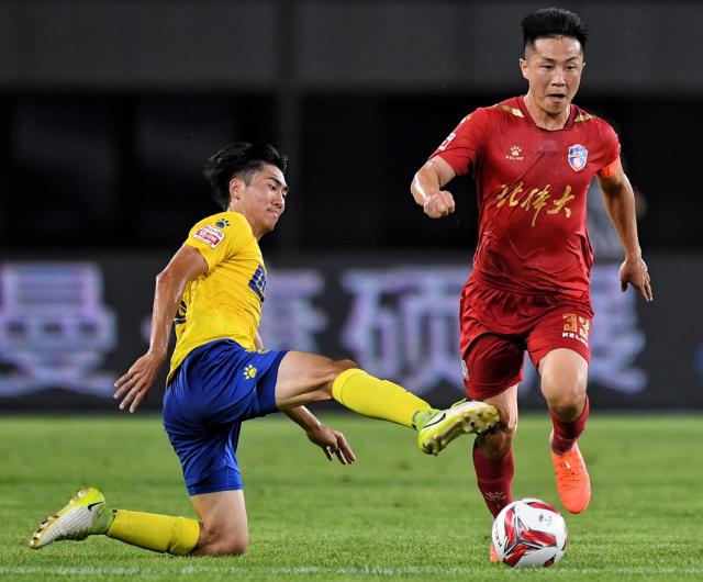 北体大高层录音曝光 逼迫球员重签合同接受降薪？