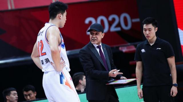 注册-小外到位反倒遭遇两连败 新疆仍需经历磨合期阵痛